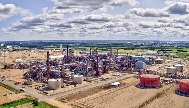 Alberta’s Sturgeon Refinery gamble a financial disaster