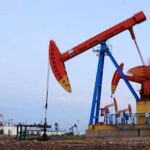 Oil price slump threatens Canada’s finances