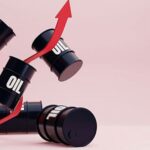 Oil prices rise as Ukraine hits Russian pipelines