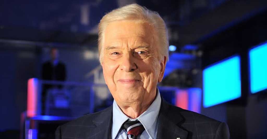 Lloyd Robertson was a Canadian original