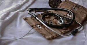 Canadians oppose Alberta health care privatization amid concerns about higher costs, unequal access, longer wait times and pressure on public health car