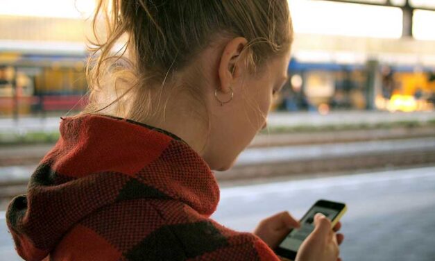 Breaking up? Start with a digital detox